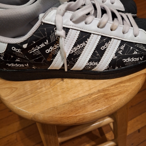 Adidas Superstar Core Black Footwear White. - Picture 2 of 6